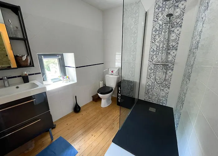 Le Du Bois De Sanzay